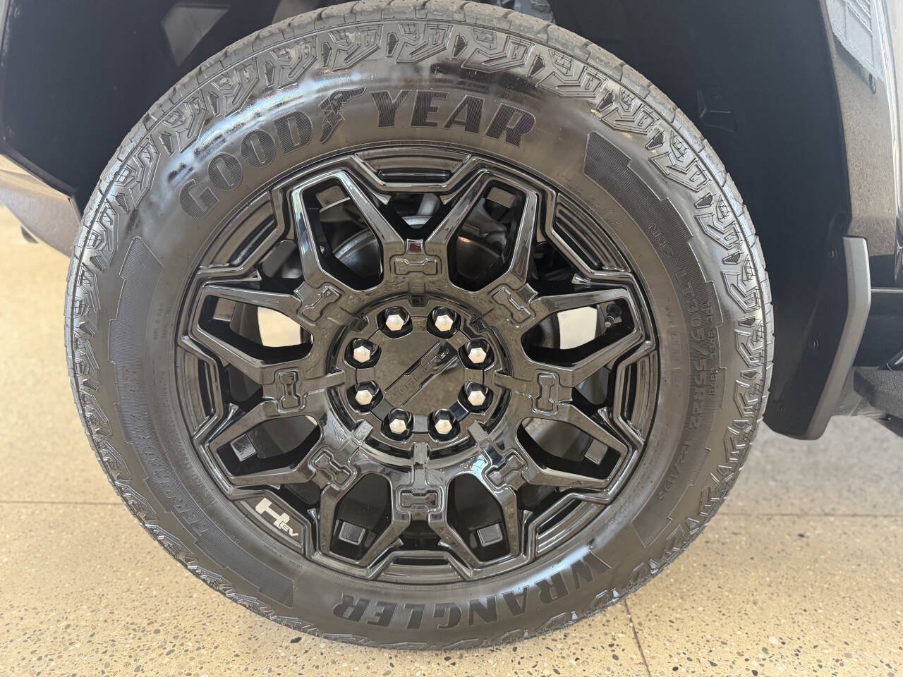 Used 2025 GMC Hummer EV 2X AWD/4WD image 7
