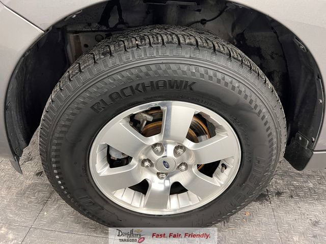 Used 2011 Ford Escape Limited w/ 302A Rapid Spec Order Code FWD image 21