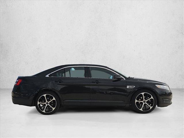 Used 2014 Ford Taurus SEL w/ Equipment Group 201A AWD/4WD image 4