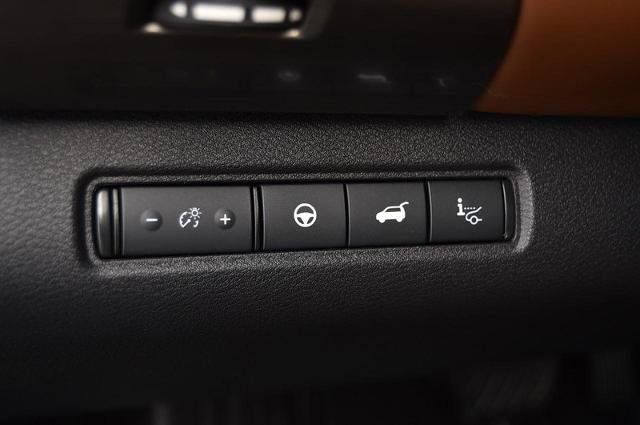 Certified 2024 Nissan Pathfinder Platinum w/ Cargo Package image 12