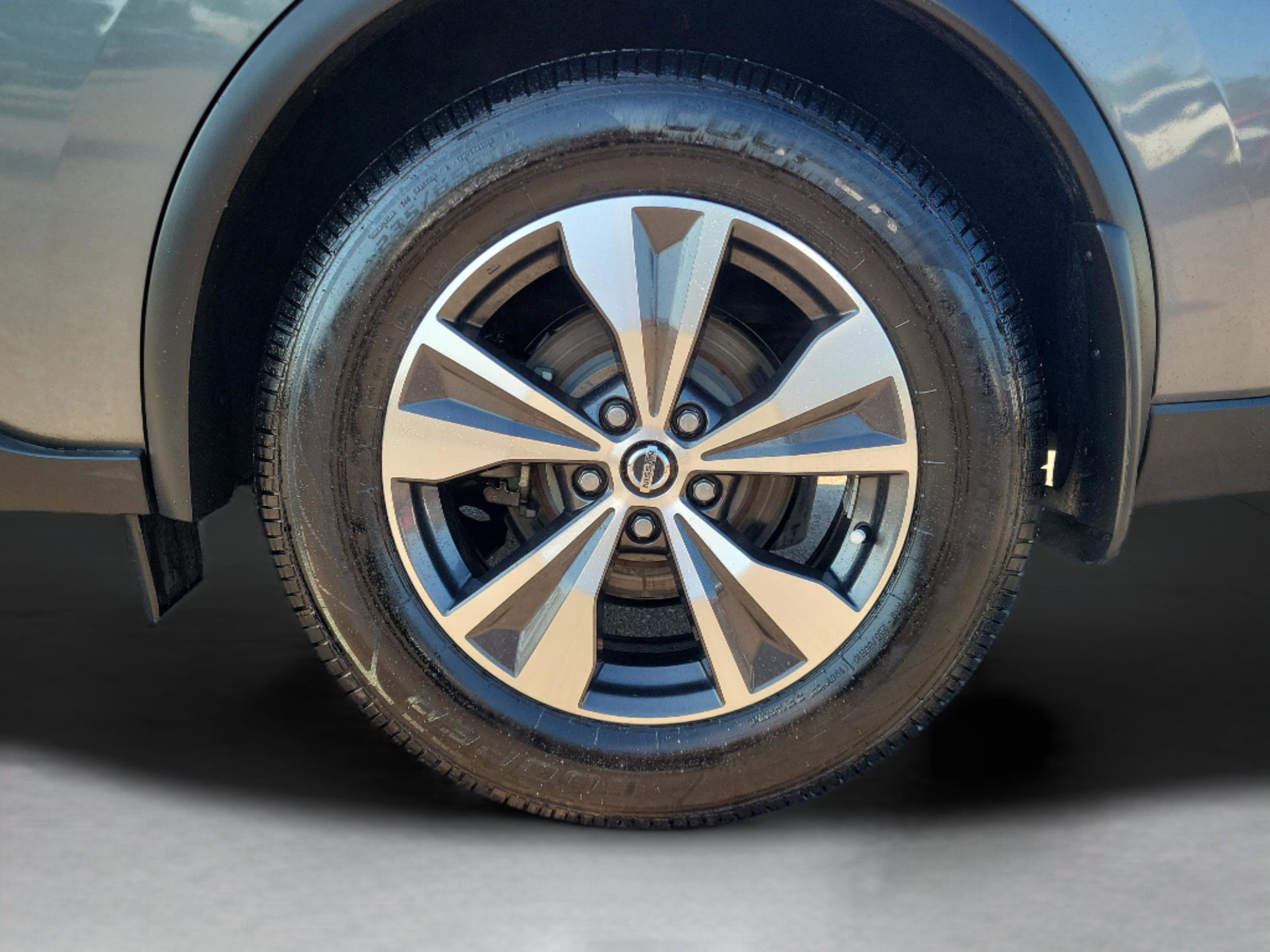 Used 2019 Nissan Murano SV w/ Premium Package image 7