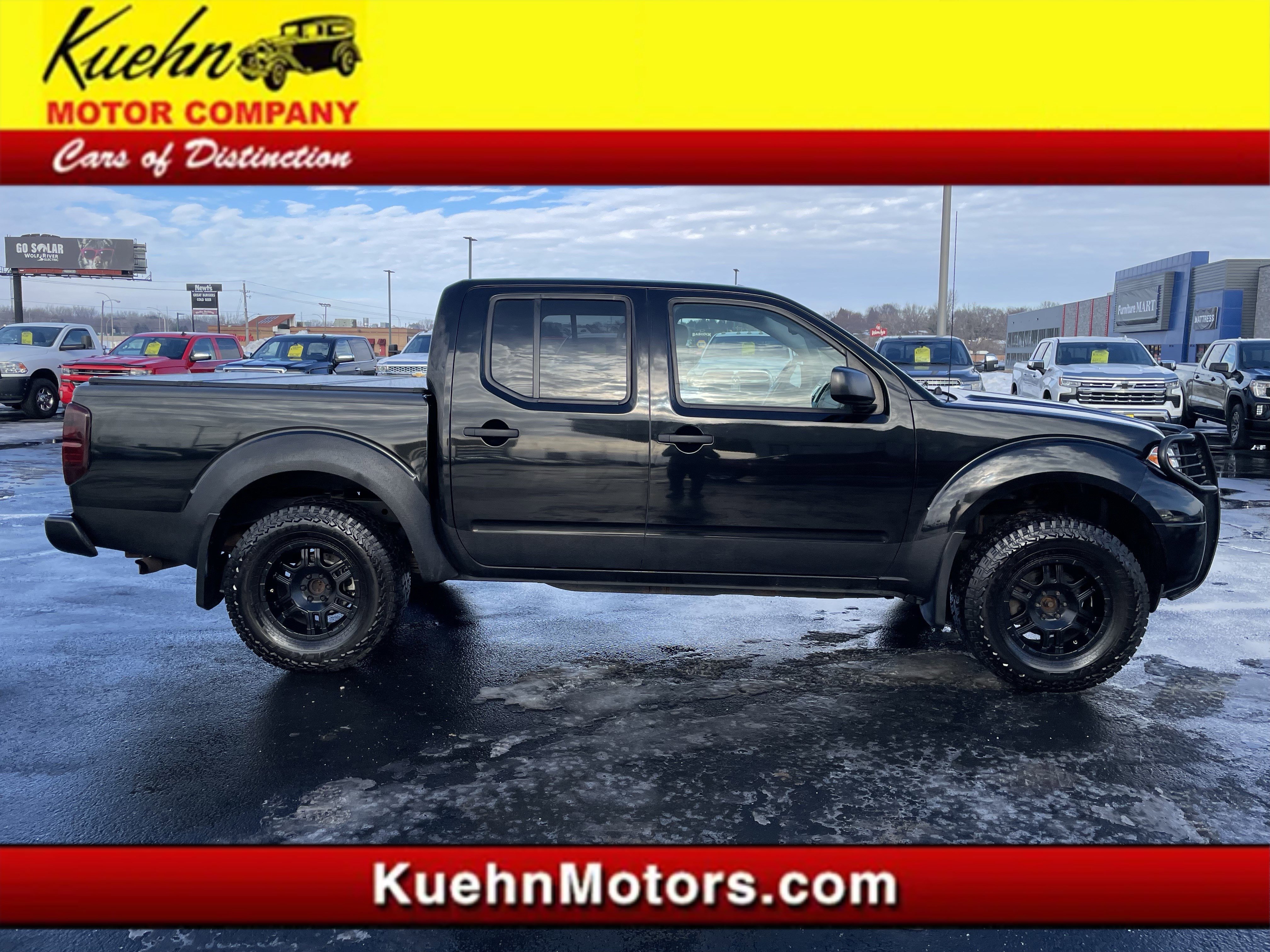 Used 2017 Nissan Frontier SV w/ SV Value Truck Package image 1