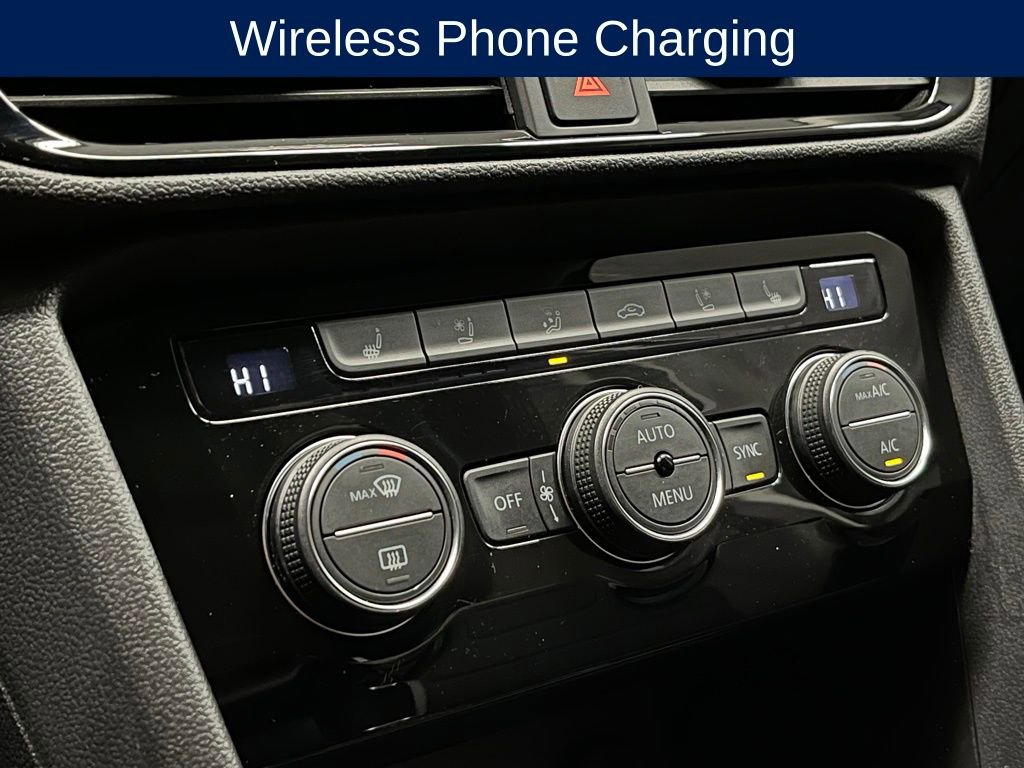 Used 2023 Volkswagen Taos SEL image 11