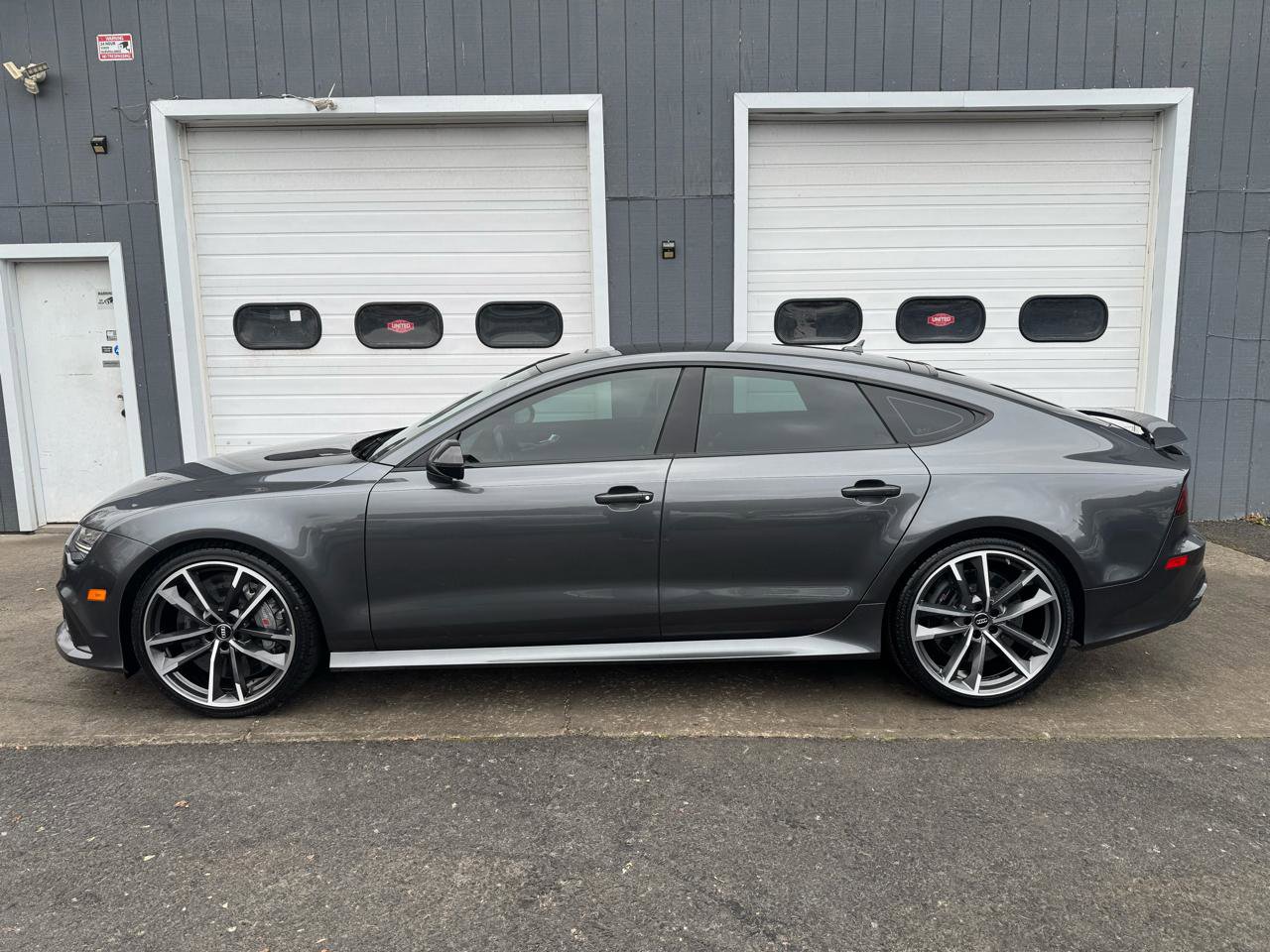 Used 2018 Audi RS 7 Performance AWD/4WD image 9