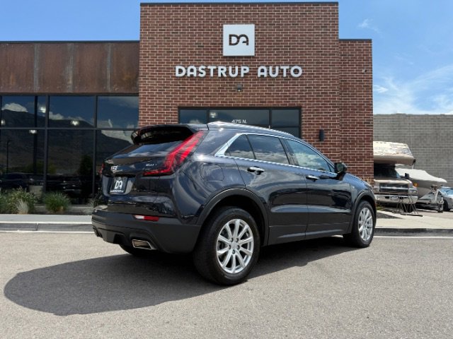 Used 2023 Cadillac XT4 Luxury w/ Cold Weather Package image 6
