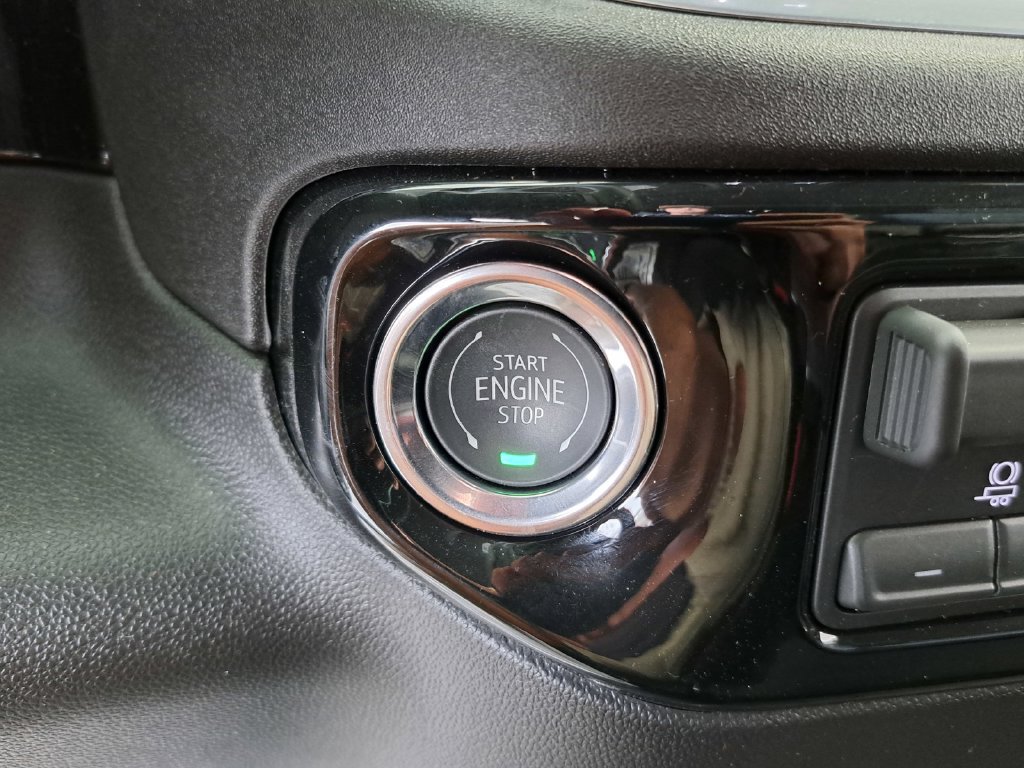 Used 2026 Chevrolet Silverado 1500 LT w/ Protection Package AWD/4WD image 14