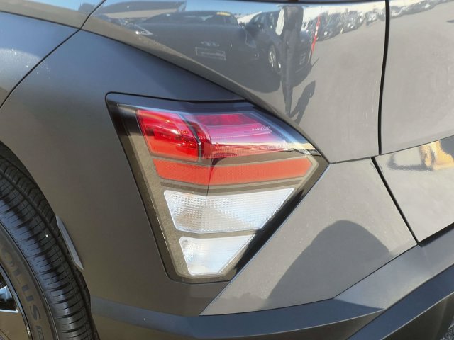 Certified 2026 Hyundai Kona SEL Sport AWD/4WD image 13
