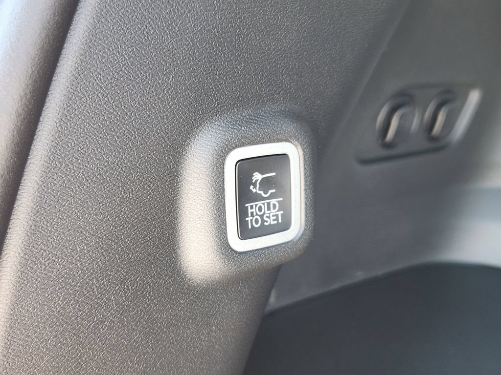 New 2026 Jeep Cherokee Limited AWD/4WD image 10