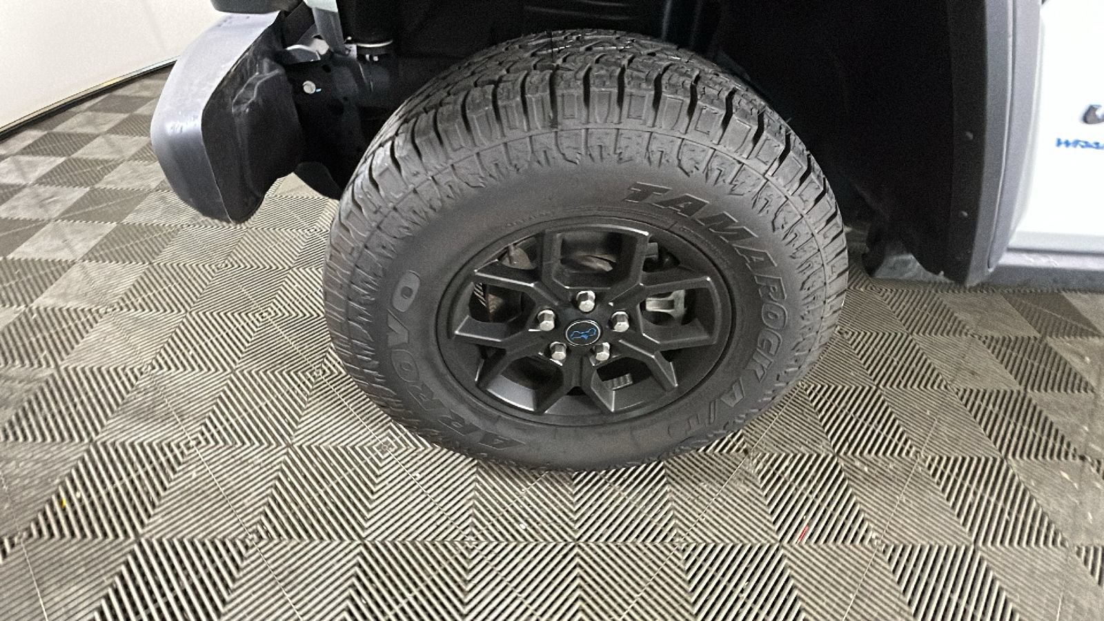 Used 2024 Jeep Wrangler Unlimited AWD/4WD image 9