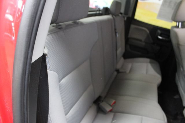 Used 2018 GMC Sierra 1500 4x4 Double Cab w/ Sierra Convenience Package image 9