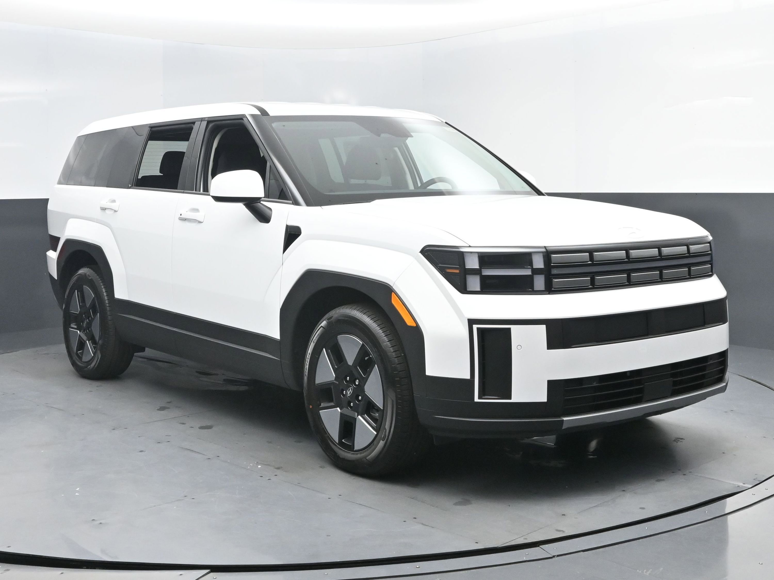 New 2026 Hyundai Santa Fe SE image 8