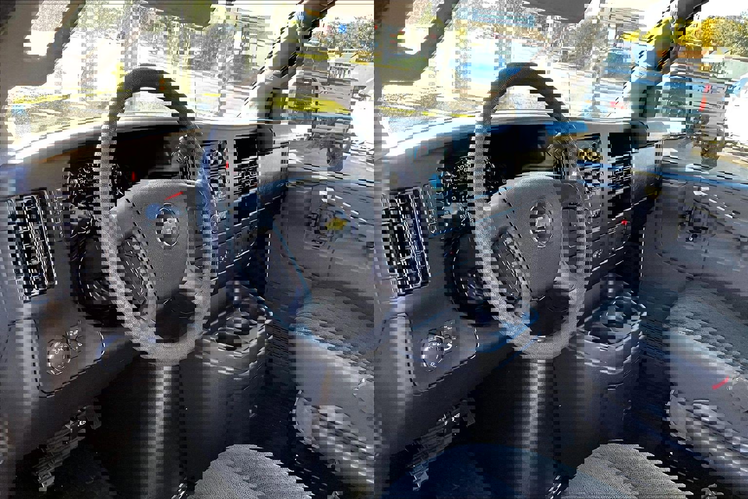 Certified 2024 Chevrolet Express 2500 w/ Driver Convenience Package image 10