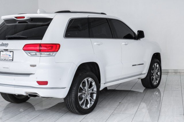 Used 2020 Jeep Grand Cherokee Summit w/ Platinum Series Group AWD/4WD image 63