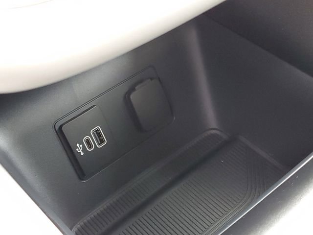 New 2026 Ford Explorer Active w/ Active Comfort Package image 21