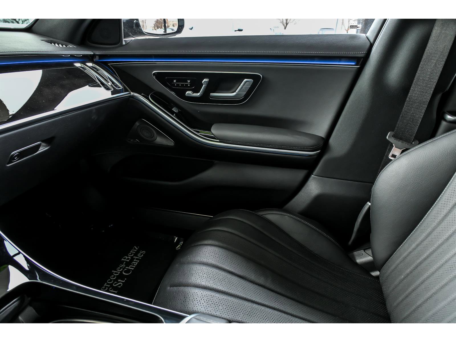 Certified 2023 Mercedes-Benz S 500 S 500 4MATIC image 22