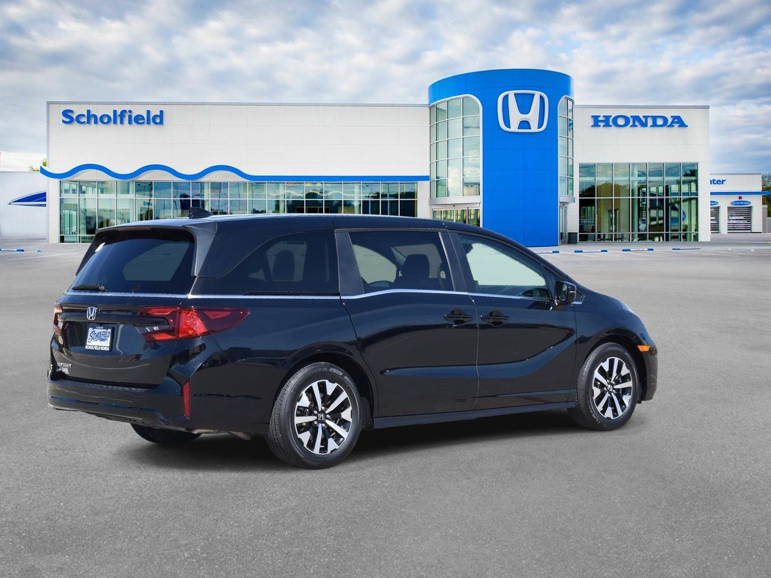 Used 2025 Honda Odyssey EX-L image 3