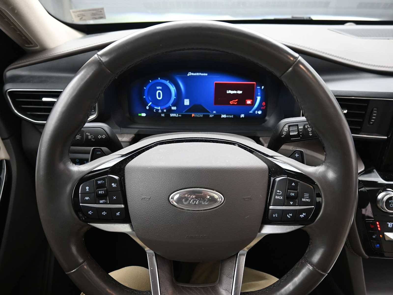 Used 2021 Ford Explorer Platinum w/ Equipment Group 601A image 12