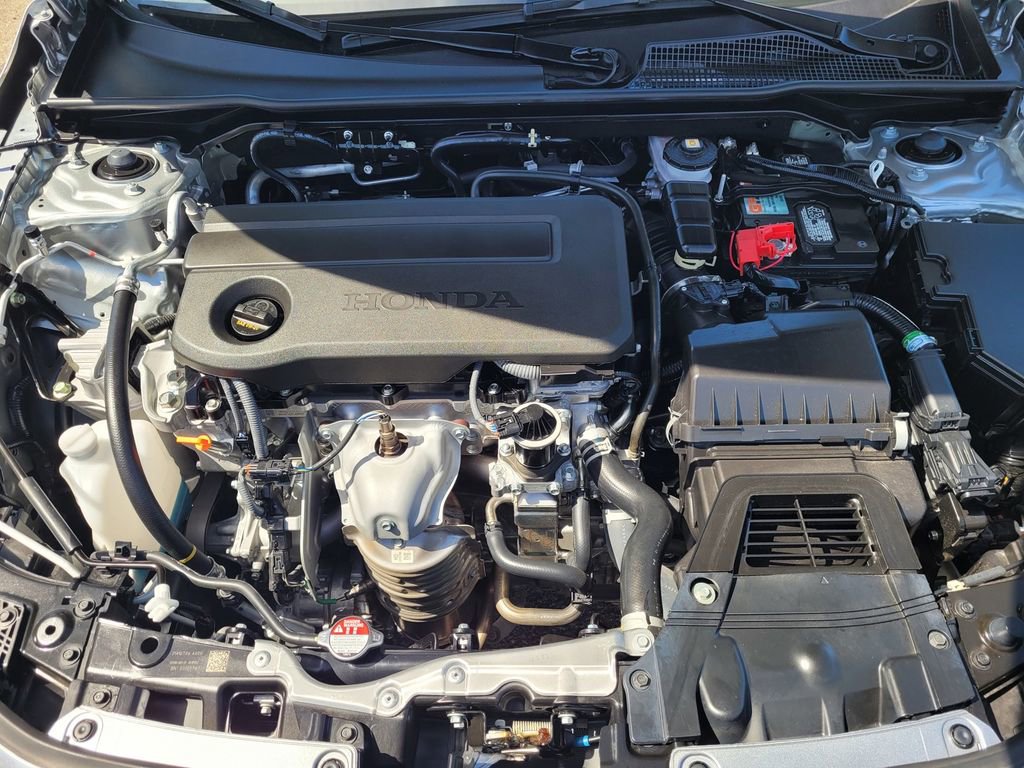 Used 2025 Honda Civic Sport image 29