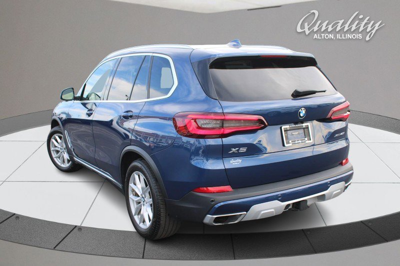 Used 2021 BMW X5 xDrive40i w/ Luxury Seating Package 2 image 6