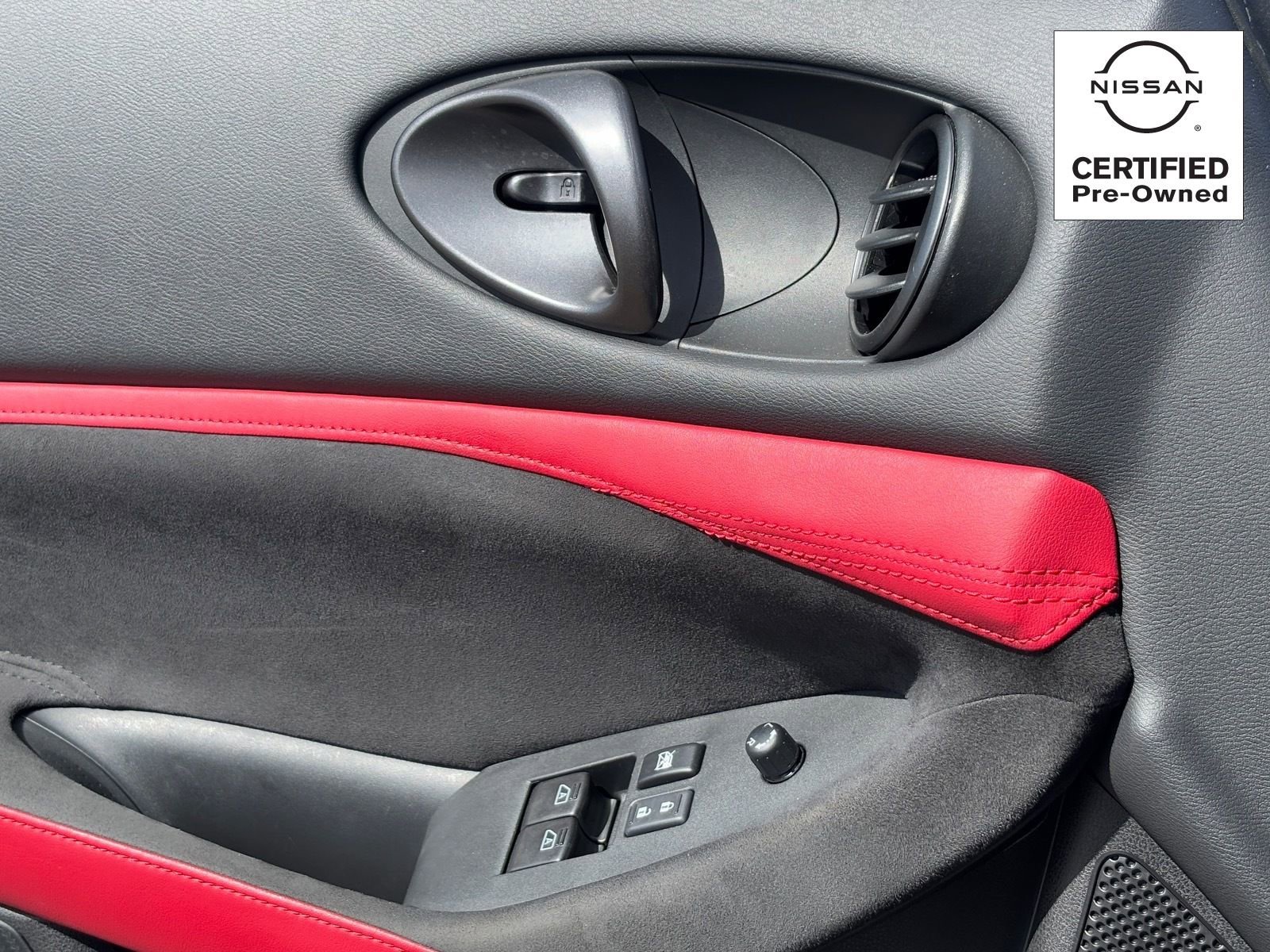 Certified 2024 Nissan Z Performance w/ Floor Mat Package image 14