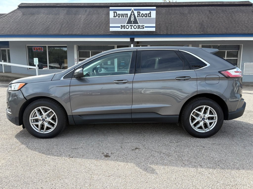 Used 2022 Ford Edge SEL AWD/4WD image 2