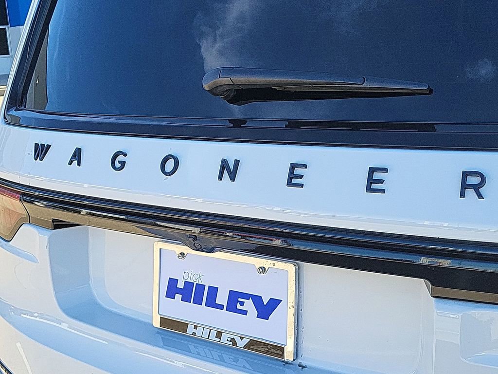 Used 2023 Jeep Wagoneer Series II image 32