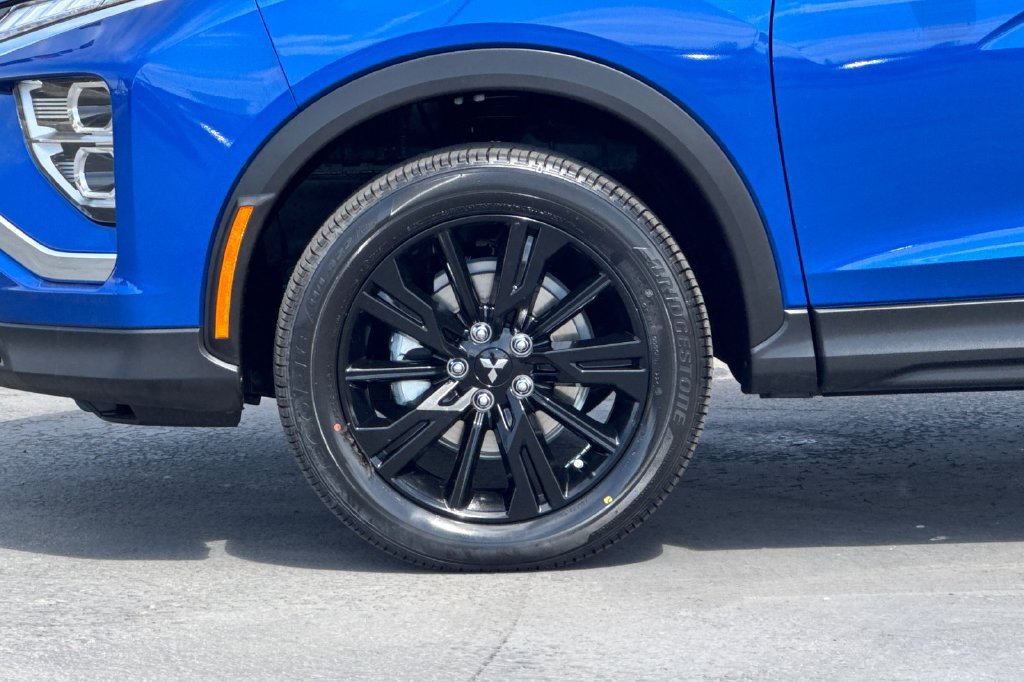 New 2026 Mitsubishi Eclipse Cross LE AWD/4WD image 29