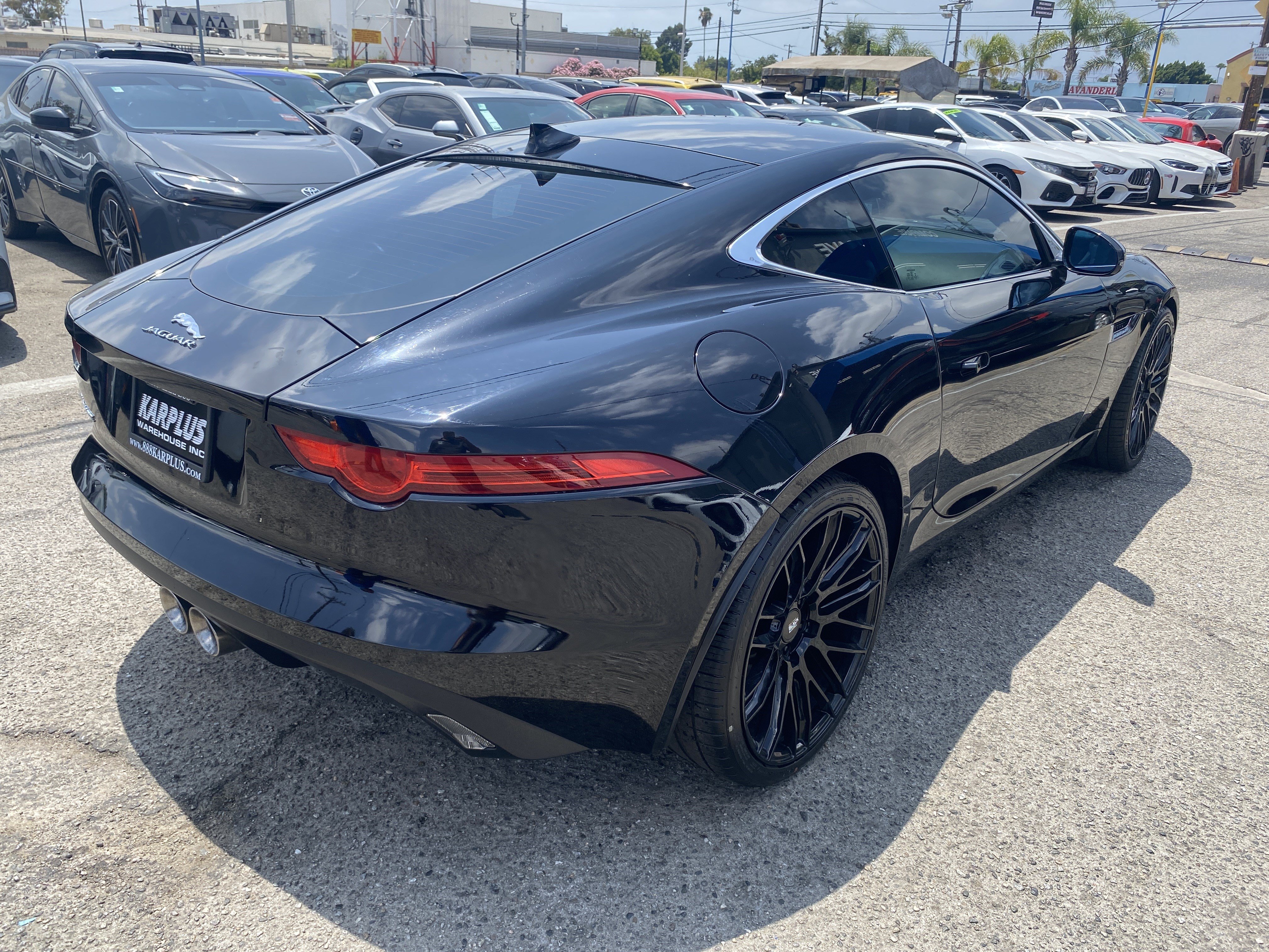 Used 2015 Jaguar F-TYPE Coupe RWD image 8