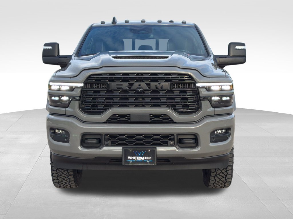 Used 2026 RAM 3500 Limited AWD/4WD image 28
