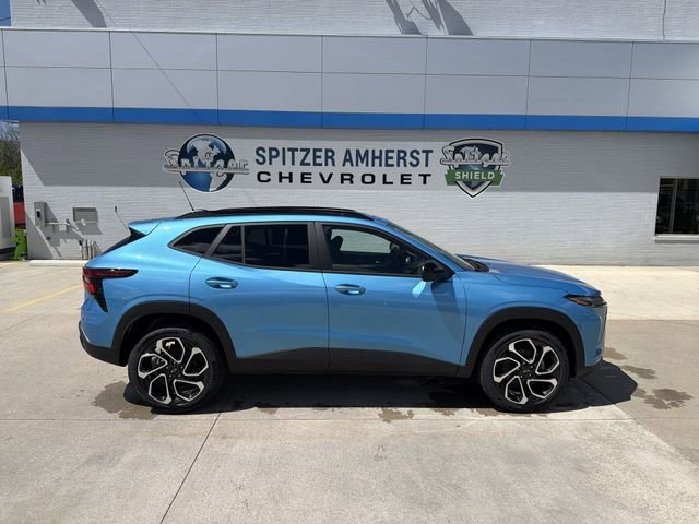 New 2026 Chevrolet Trax RS w/ Sunroof Package FWD image 10