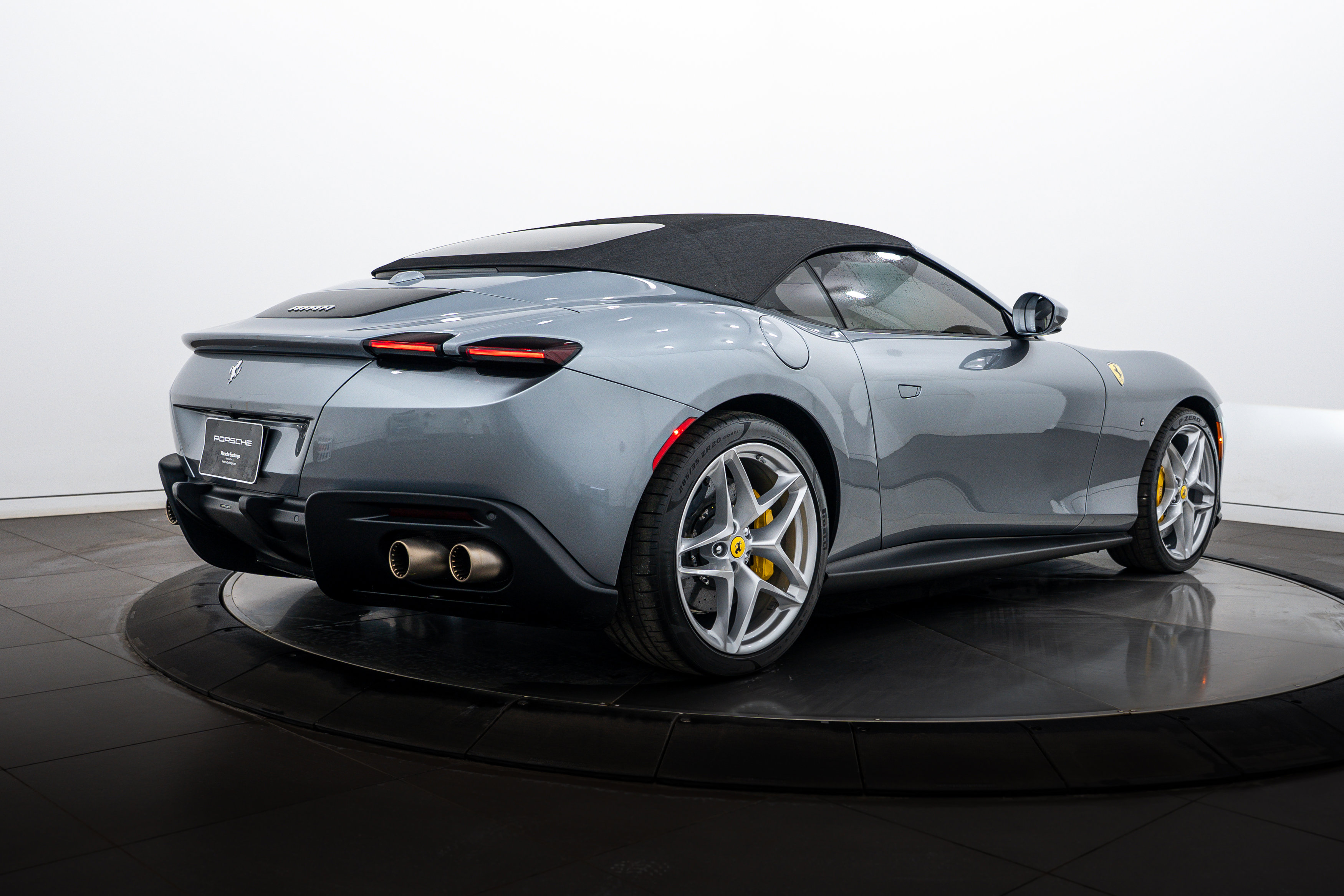 Used 2025 Ferrari Roma Spider image 34