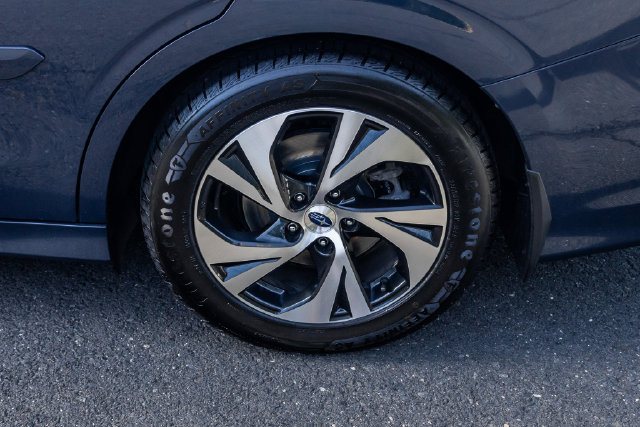 Used 2024 Subaru Legacy Premium AWD/4WD image 13
