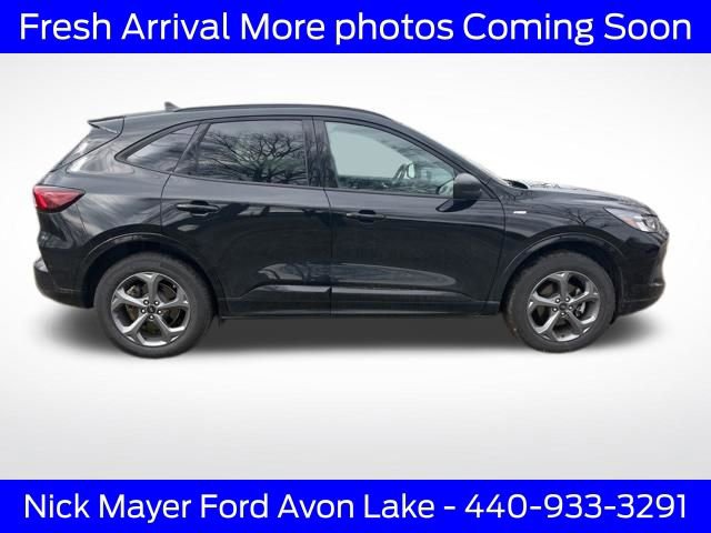 Used 2024 Ford Escape ST-Line w/ Tech Pack #1 image 9