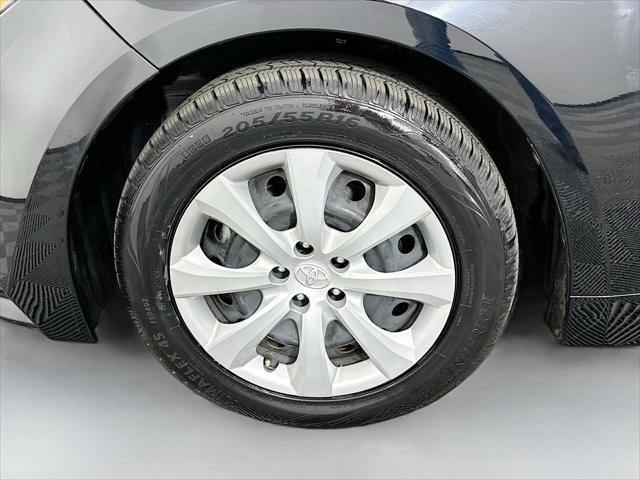 Certified 2023 Toyota Corolla LE FWD image 29