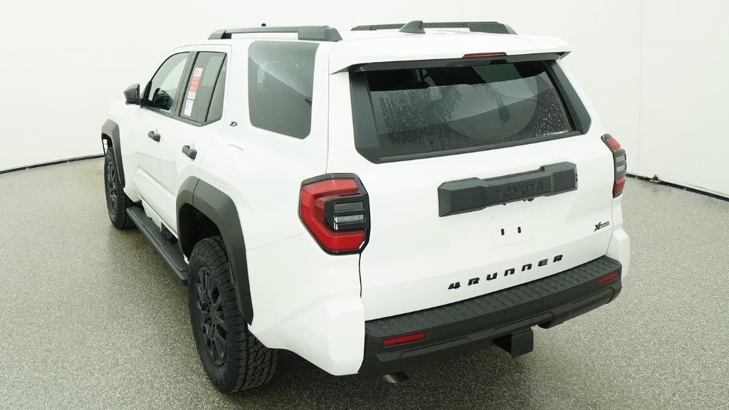 New 2026 Toyota 4Runner SR5 RWD image 9