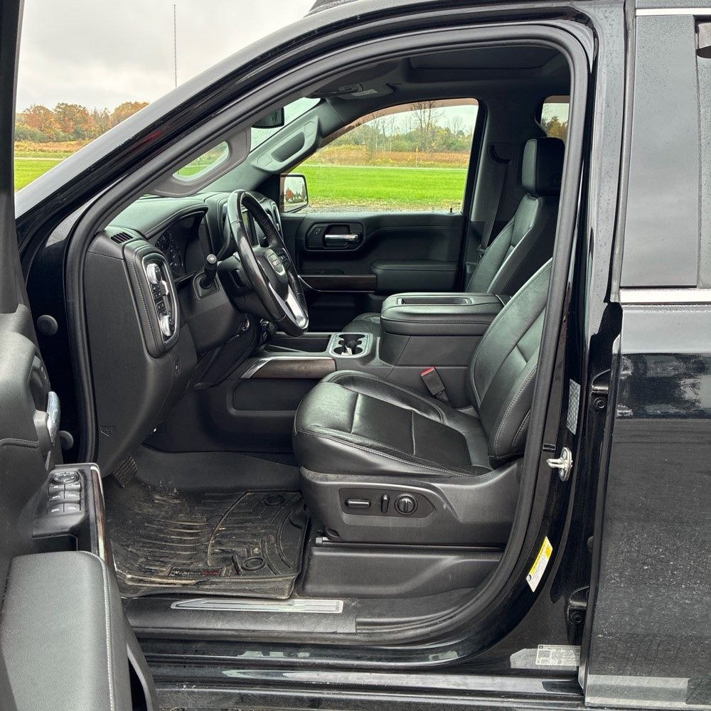 Used 2019 GMC Sierra 1500 SLT w/ SLT Premium Plus Package AWD/4WD image 6