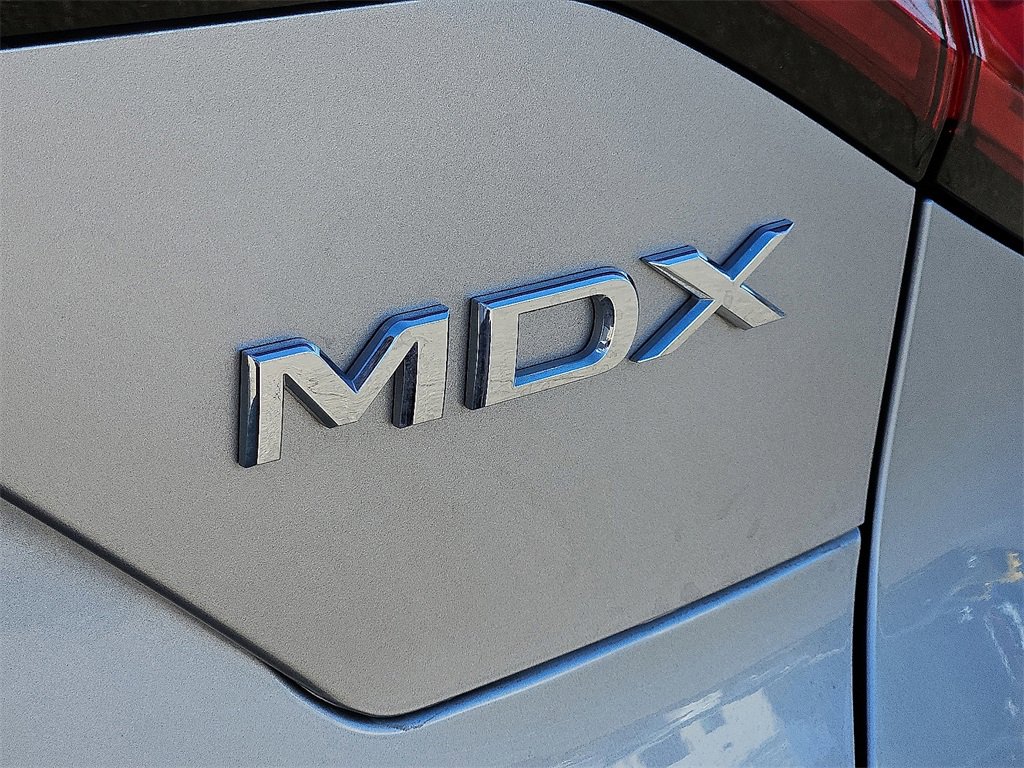 Certified 2023 Acura MDX FWD w/ Technology Package image 11