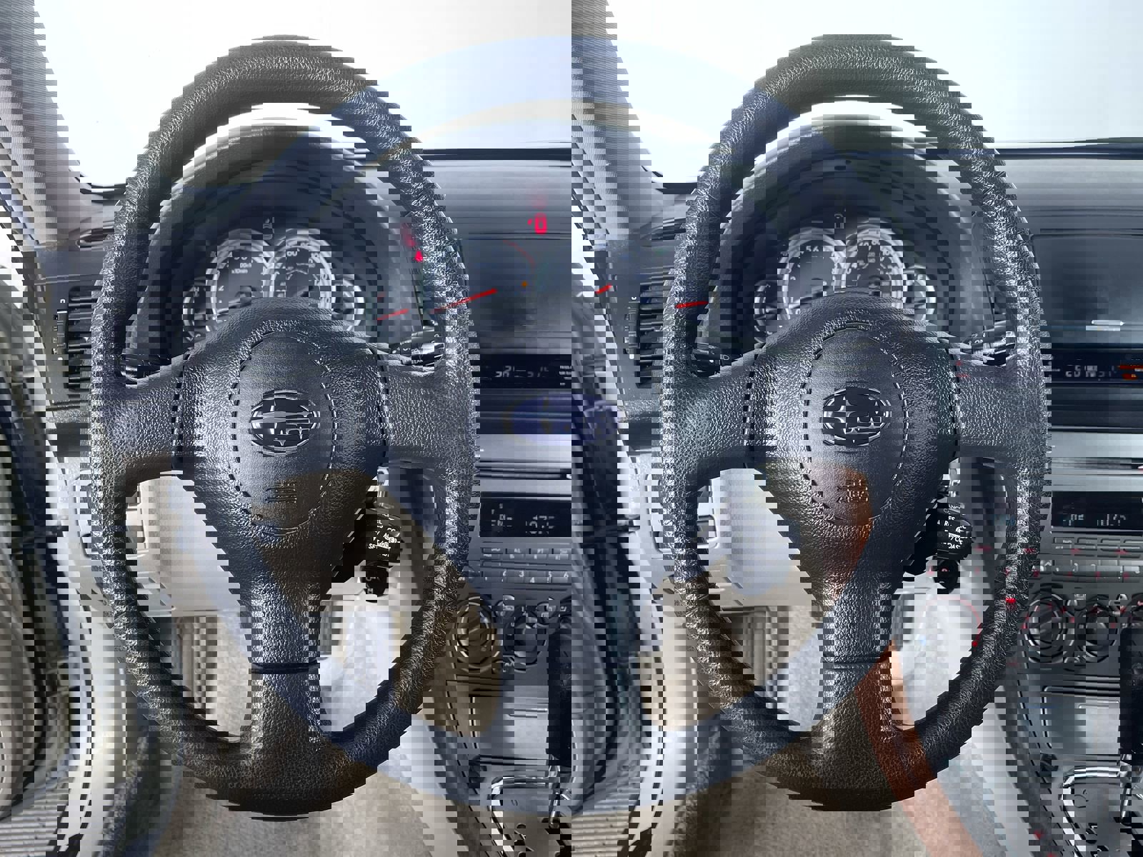 Used 2005 Subaru Outback 2.5i image 15