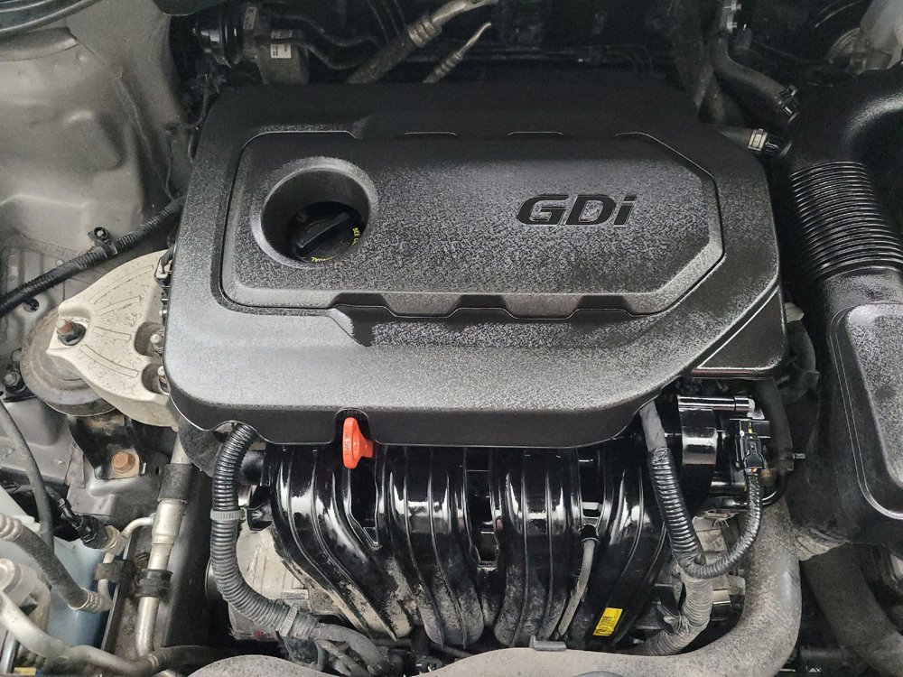 Used 2017 Hyundai Santa Fe Sport AWD/4WD image 30