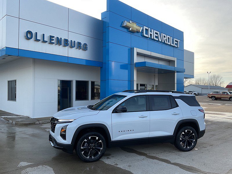 New 2026 Chevrolet Equinox RS w/ Convenience Package III image 1