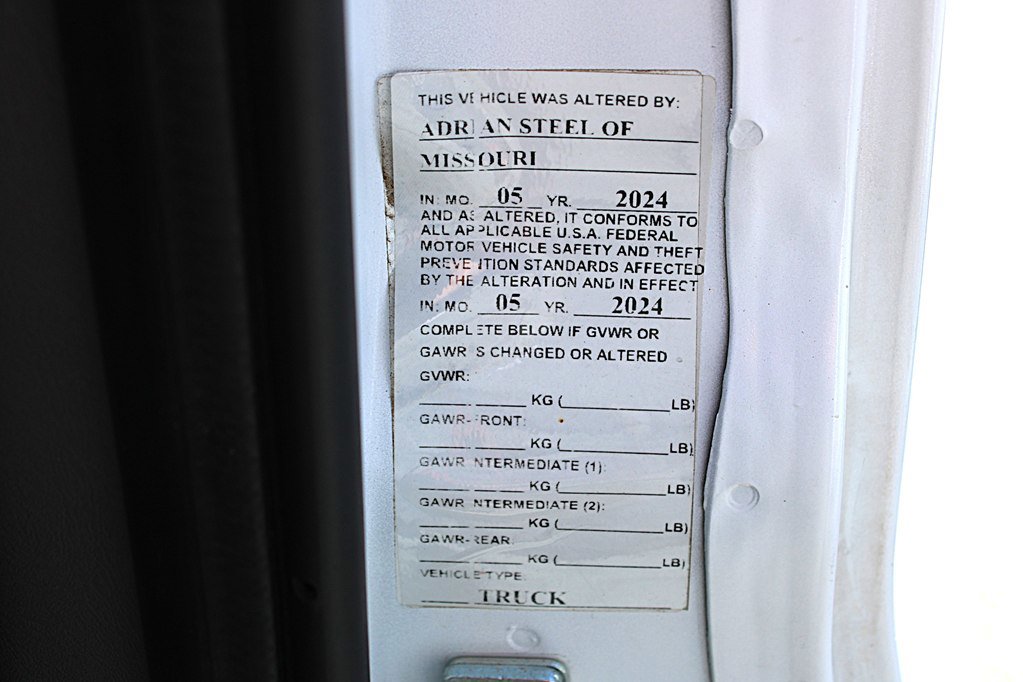 Used 2024 GMC Savana 2500 w/ Driver Convenience Package image 40