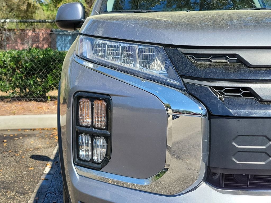 Used 2023 Mitsubishi Outlander Sport ES image 8