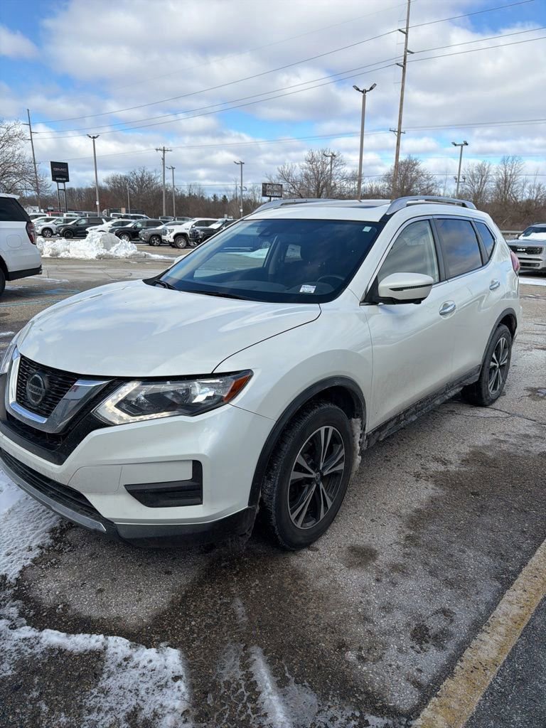 Used 2019 Nissan Rogue SV w/ Sun & Sound Touring Package video 1