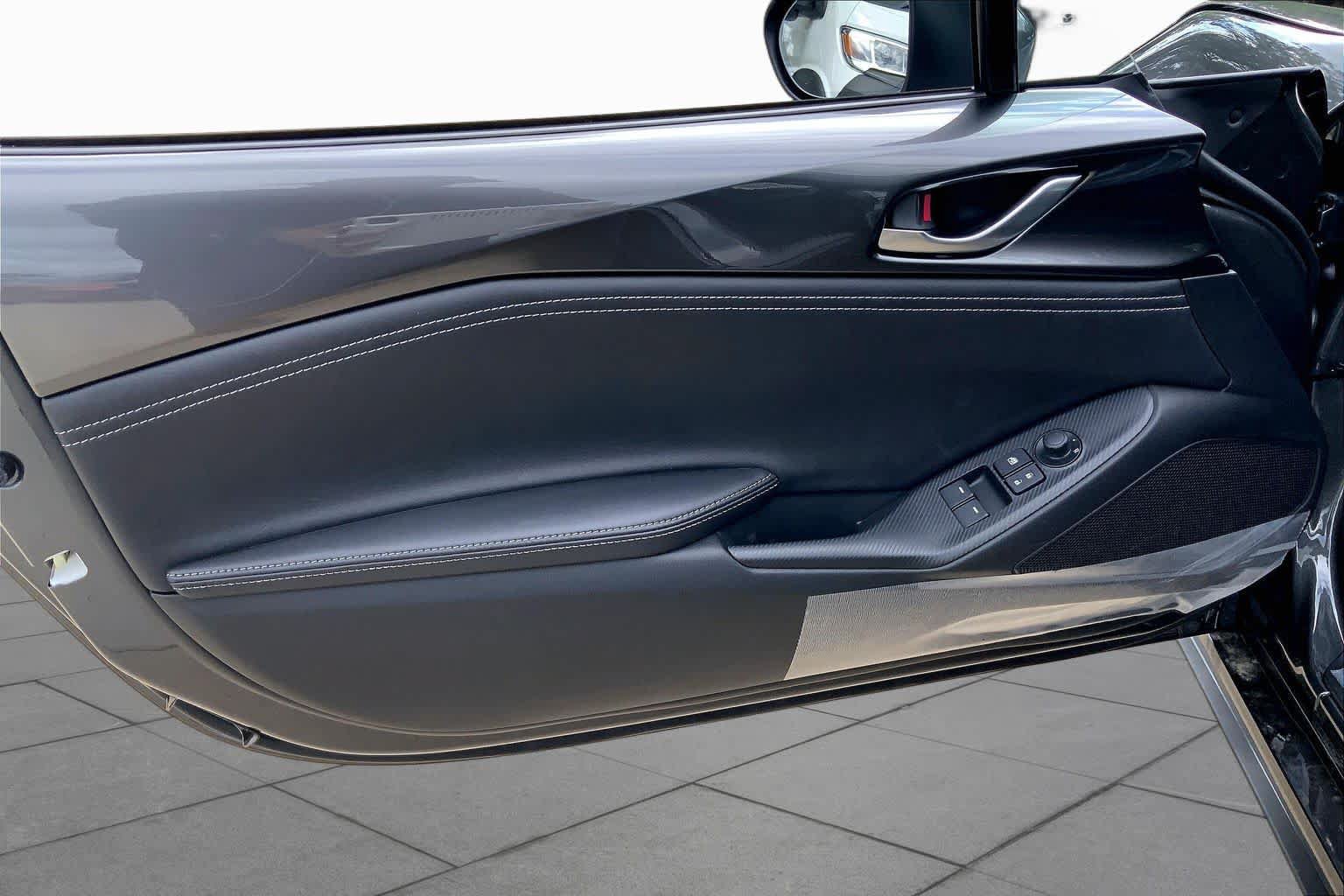 New 2026 MAZDA MX-5 Miata RF Grand Touring RWD image 10