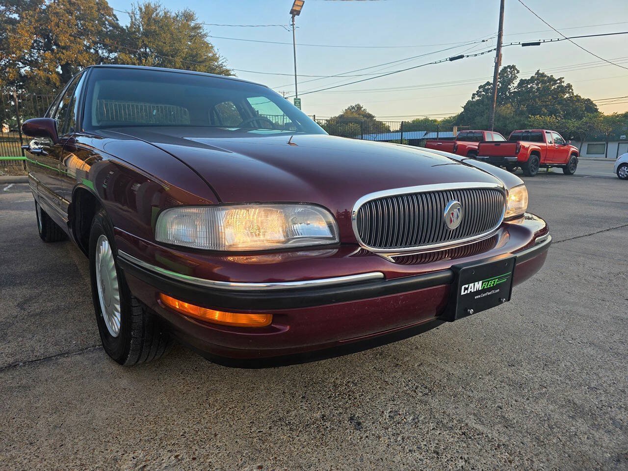 Used 1999 Buick Le Sabre Custom FWD image 3