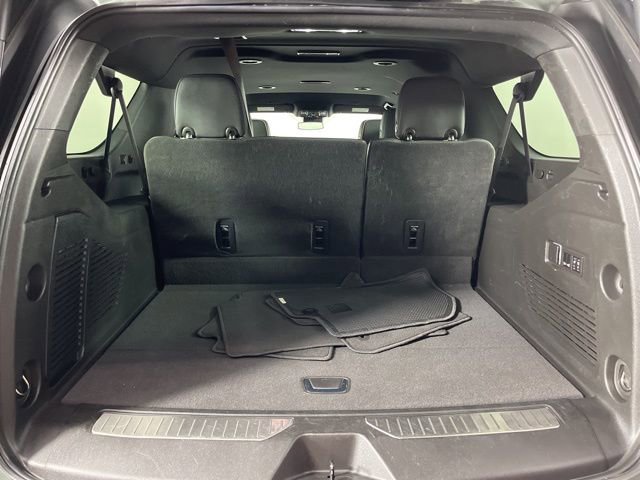 Used 2023 Chevrolet Suburban Premier image 51