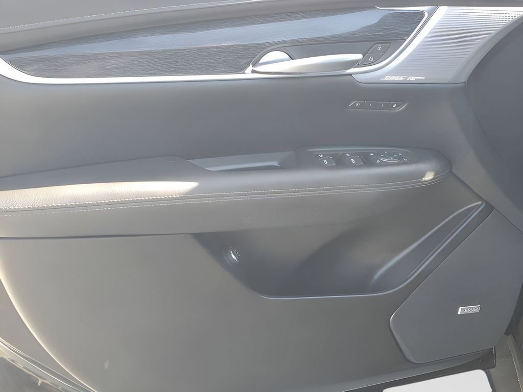 Used 2023 Cadillac XT5 Premium Luxury image 43