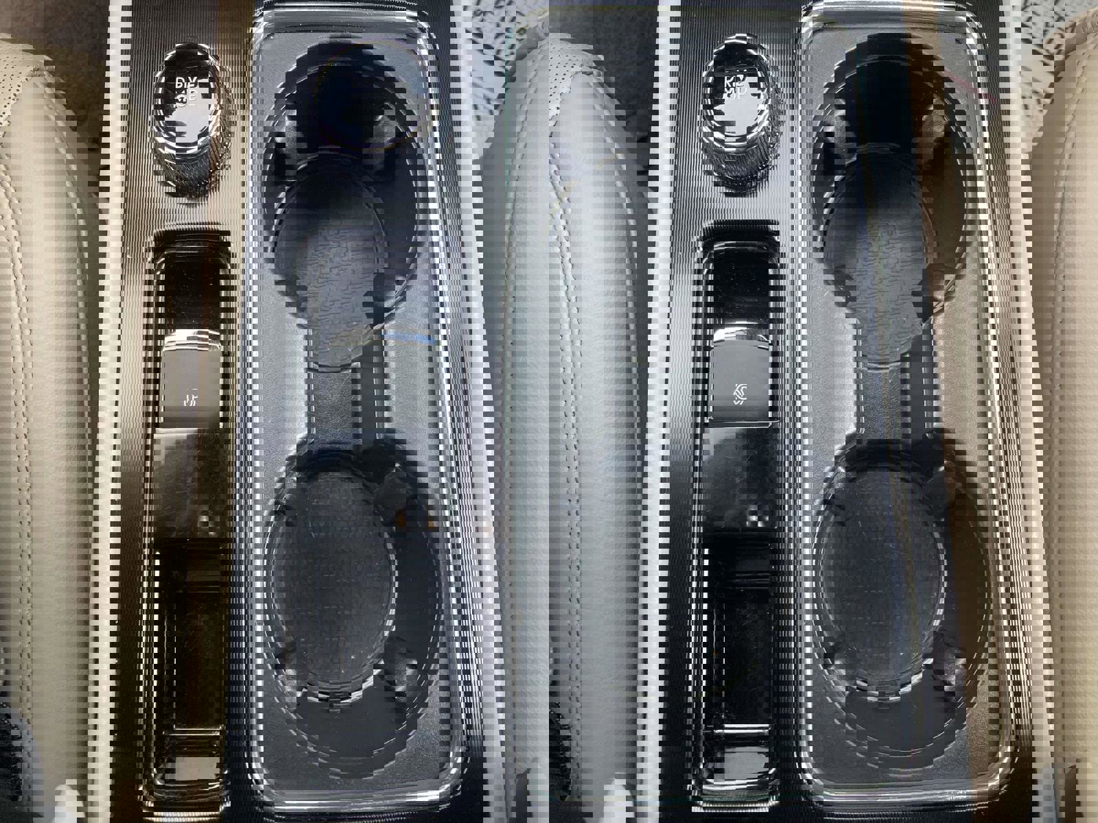 Certified 2022 Lincoln Corsair FWD w/ Equipment Group 101A image 28