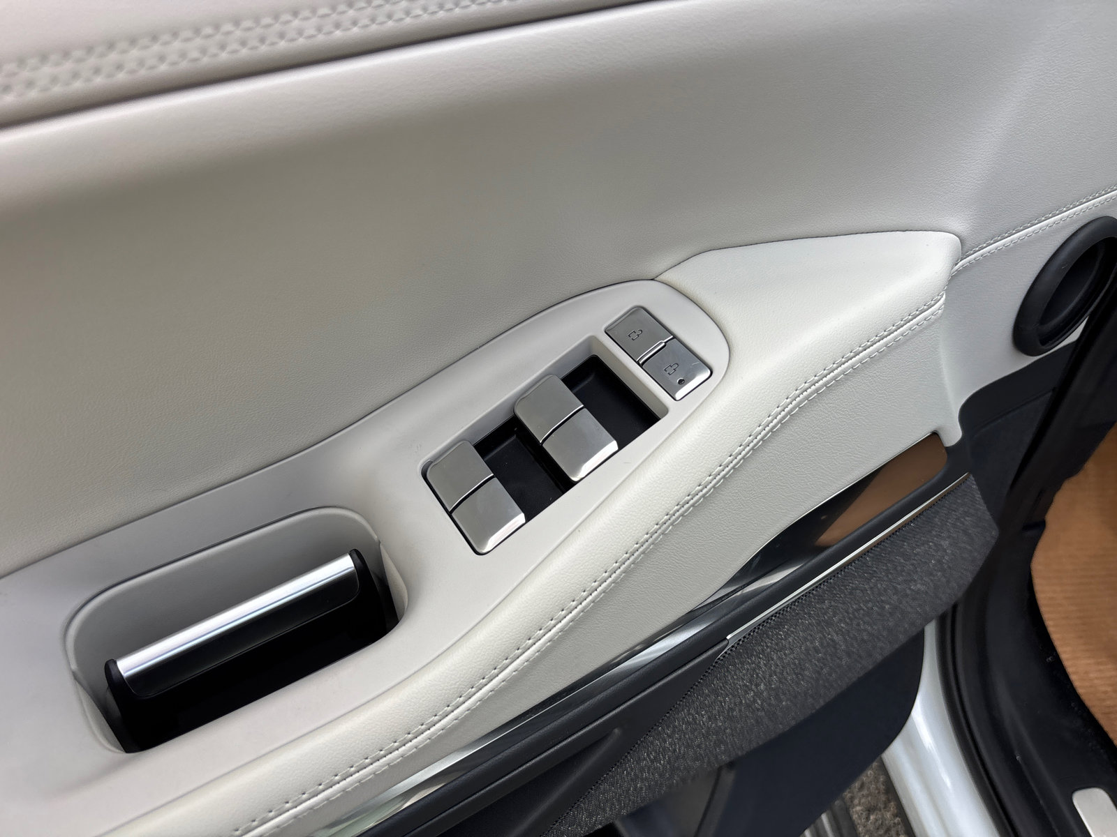 New 2025 Lincoln Navigator L Reserve image 12