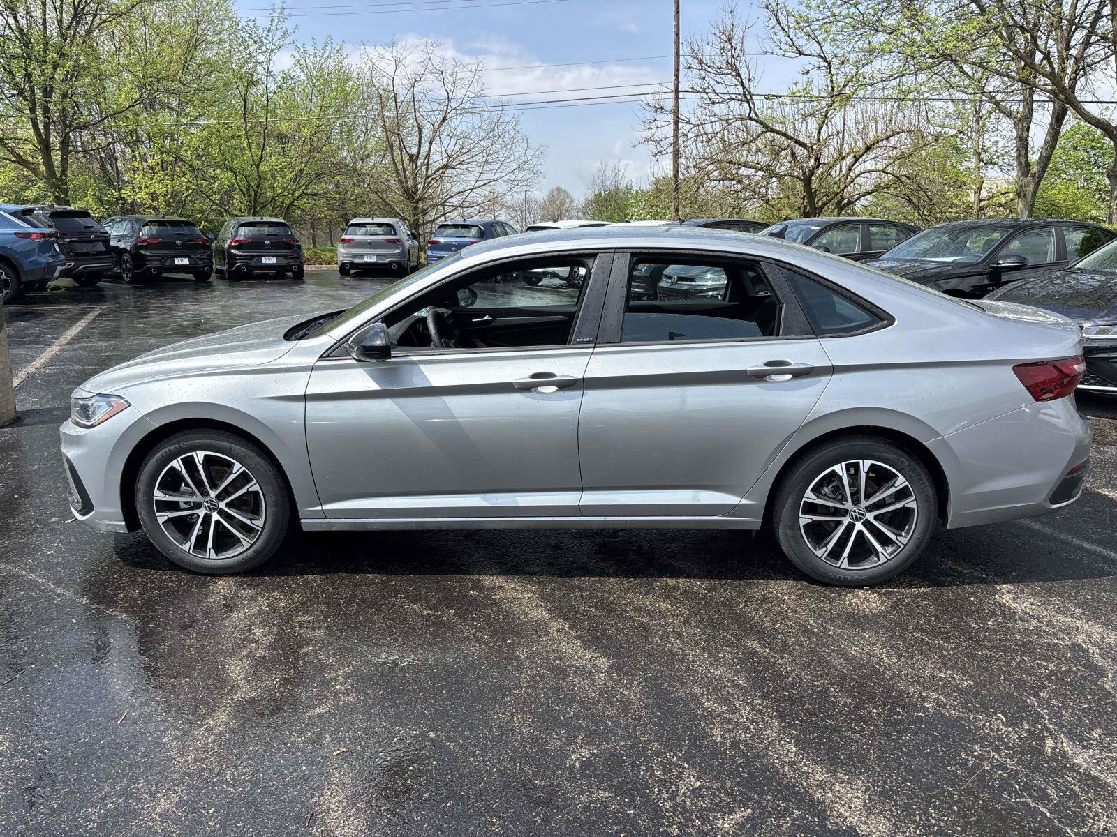 New 2026 Volkswagen Jetta Sport FWD image 8